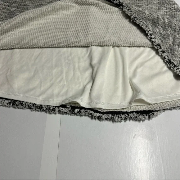 Daily thread women’s size extra‎ small, two-piece skirt and jacket set - Picture 8 of 14